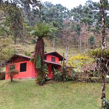 Linda Casa Em Visconde De Maua Perto Da Cachoeira Villa Buitenkant foto