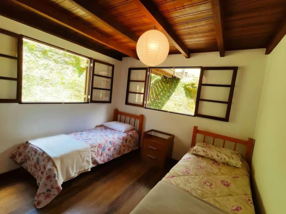 Linda Casa Em Visconde De Maua Perto Da Cachoeira Villa Buitenkant foto