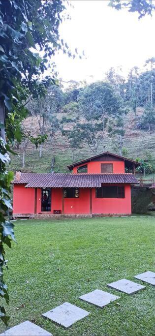 Linda Casa Em Visconde De Maua Perto Da Cachoeira Villa Buitenkant foto