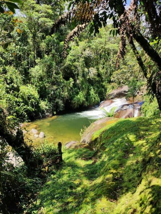 Linda Casa Em Visconde De Maua Perto Da Cachoeira Villa Buitenkant foto