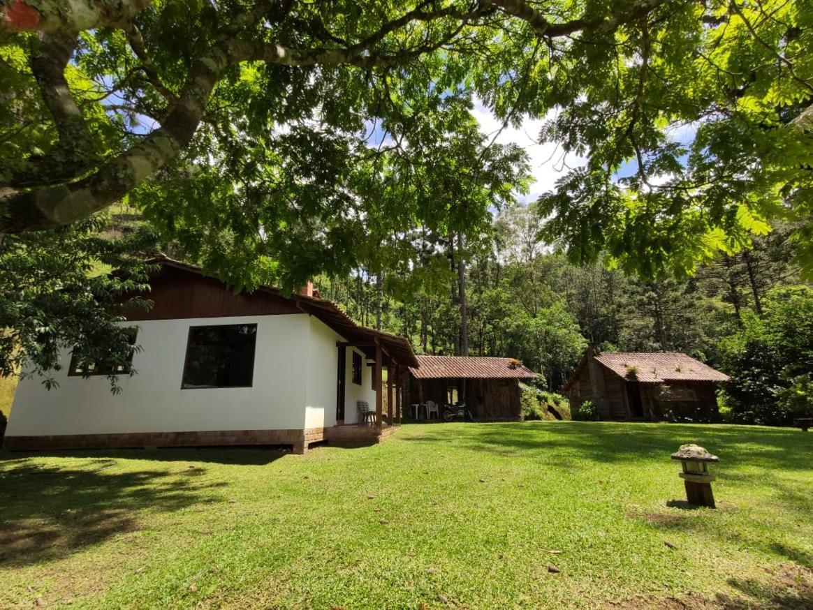 Linda Casa Em Visconde De Maua Perto Da Cachoeira Villa Buitenkant foto